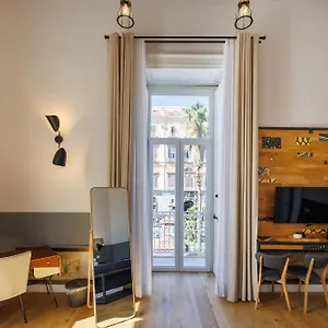 The Dante House By House In Неаполь