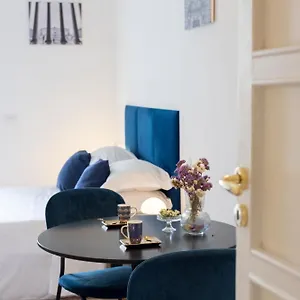 Bed & Breakfast Notte Al Museo, Neapel