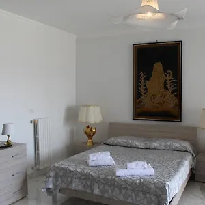 Casa vacanze La Casa Di Lù, Napoli